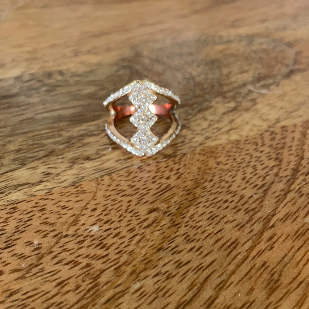Forever 21 Ring - Picture 2 of 3